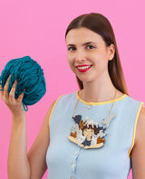 Purrfect hug- Cat Mom Necklace