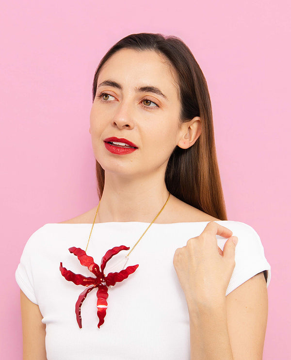 Red Spider Lily Necklace