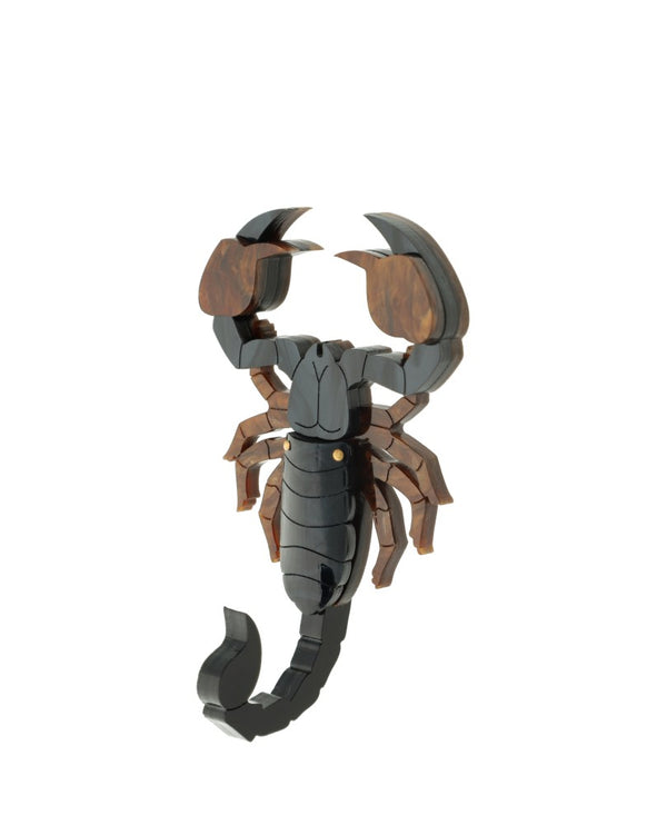 Venomous Scorpion Brooch