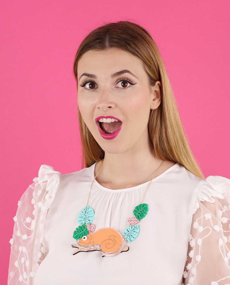 Happy Chameleon Necklace Interactive
