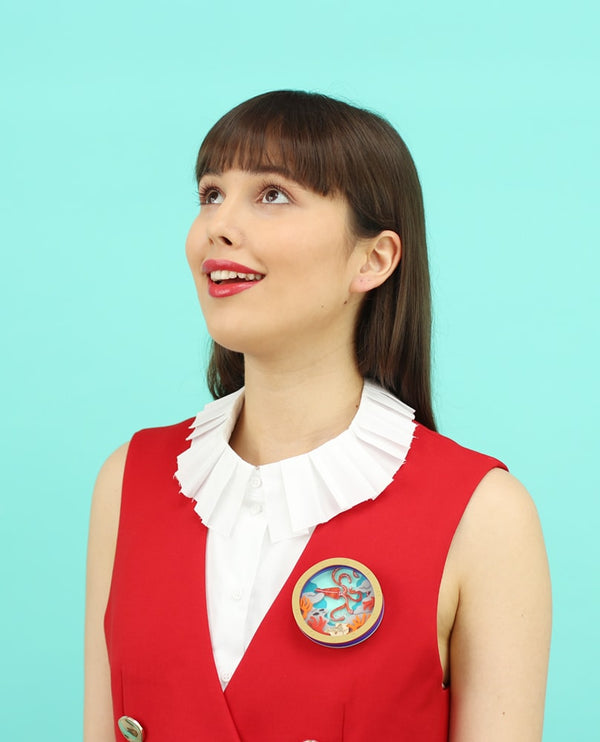 Adventures-under-the-sea-brooch-far-far-away-la-vidriola-product