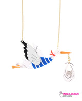 Baby-on-the-way!-Necklace-Bon-Voyage-collection-la-vidriola-detail