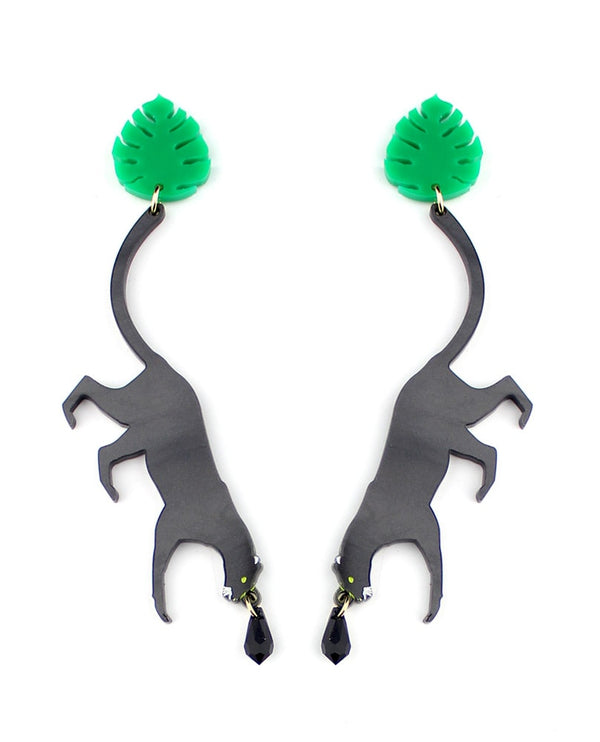 Black_Panther_earrings_la_vidriola_detail