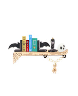 Bookcase-of-spells-brooch-halloween-2020-la-vidriola-detail