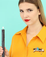 Bookcase-of-spells-brooch-halloween-2020-la-vidriola-zoom
