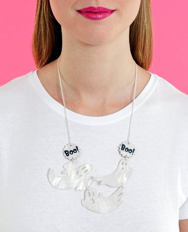 Booo-necklace-la-vidriola-plastic-jewellery-halloween-detail