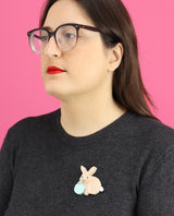 Bunny-&-favourite-ball-brooch-everything-will-be-all-right-la-vidriola-product