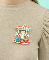 Carousel-statement-brooch-christmas-la-vidriola-zoom