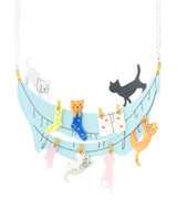 Cats-on-clothesline-necklace-cats-cats-and-more-cats-la-vidriola-detail