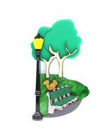 Central-park-brooch-la-vidriola-plastic-jewellery-take-away-detail