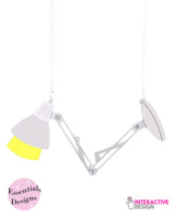 Changing-desk-lamp-essentials-necklace--interactive---essentials-la-vidriola-detail