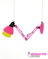 Changing-desk-lamp-necklace-interactive-home-sweet-home-la-vidriola-detail-2b