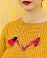 Changing-desk-lamp-necklace-interactive-home-sweet-home-la-vidriola-zoom