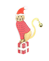 Christmas-cat-brooch-la-vidriola-plastic-jewellery-christmas-2018-product