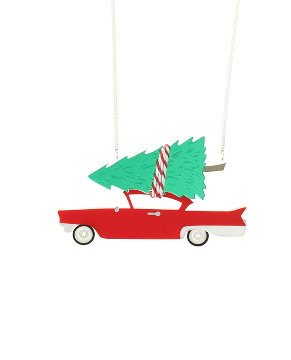 Christmas-tree-on-the-vintage-car-necklace-christmas-la-vidriola-detail