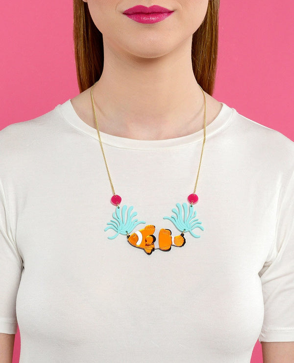 Clown-fish-necklace-la-vidriola-plastic-jewellery-wild-under-the-sea-product