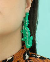 Crocodile-bite-earrings-animalandia-zoom
