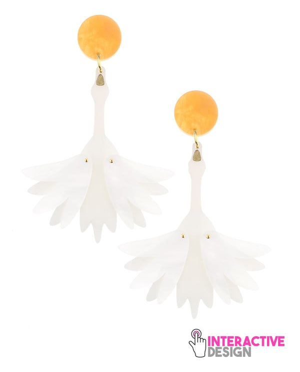 Flying-swan-earrings--interative-la-vidriola-plastic-jewellery-The-Roaring-20s-detail