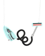Funny-vacuum-cleaner-necklace--home-sweet-home-la-vidriola-detail