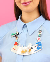 Going-for-a-walk-in-the-big-city-statement-necklace-dogs-dogs-and-more-dogs-la-vidriola-zoom