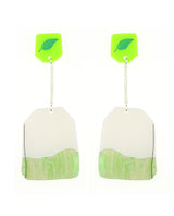 Green-tea-bags-earrings-home-sweet-home-la-vidriola-detail