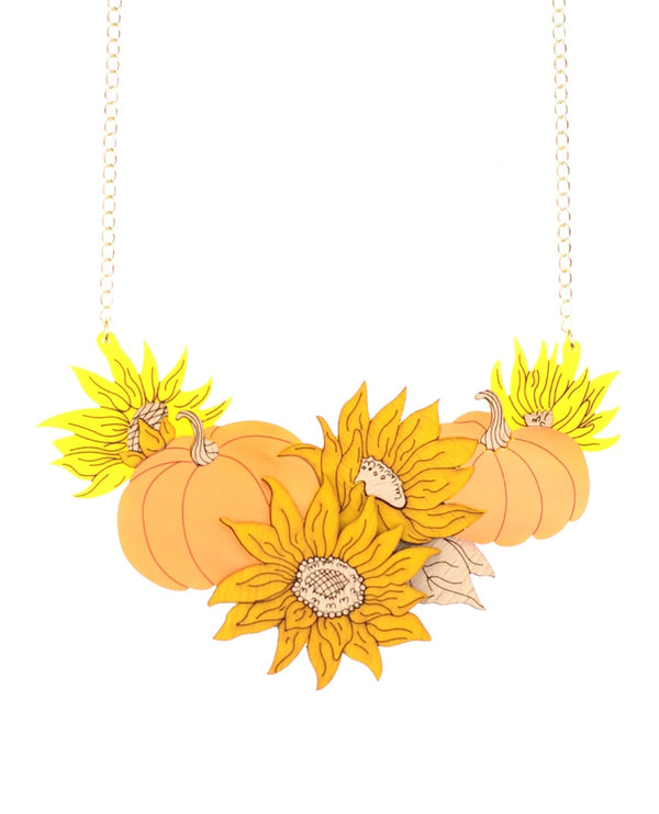 Halloween-Harvest-Festival-necklace-halloween-2020-la-vidriola-detail