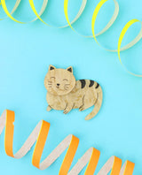 Happy-cat-brooch-cats-cats-and-more-cats-la-vidriola-colour