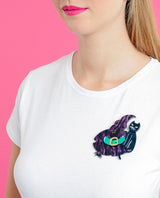 Hat-&-Cat-brooch-la-vidriola-plastic-jewellery-halloween-detail