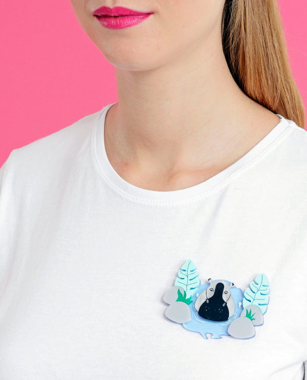 Hippo-brooch-la-vidriola-plastic-jewellery-broochland-product