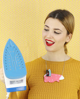 Ironing-wrinkles-necklace-interactive-home-sweet-home-la-vidriola-product