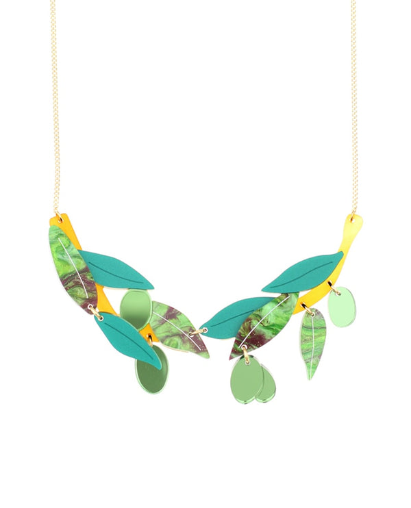 Italian-olives-necklace_plastic_jewerelly_la_vidriola_volando_voy_detail
