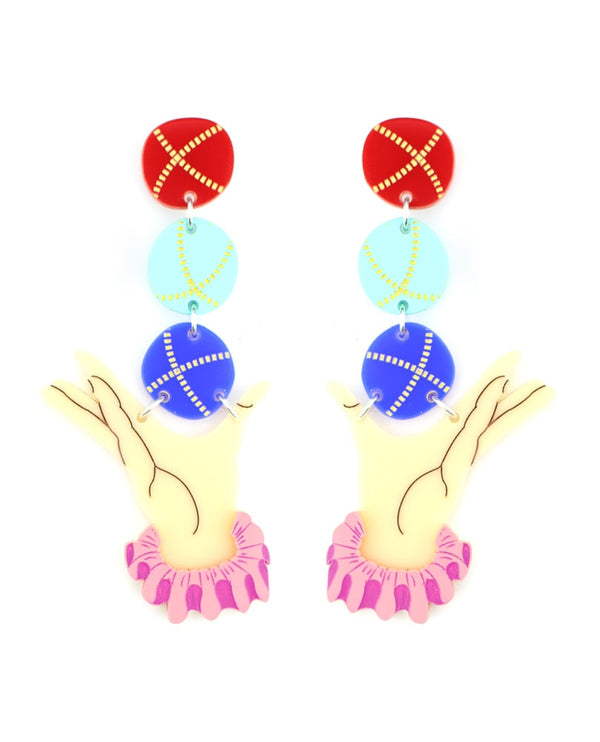 Juggling-hands-earrings-la-vidriola-plastic-jewellery-circus-where-the-magic-happens-detail