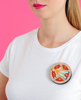 Knife-throwing-act-brooch-movement--la-vidriola-plastic-jewellery-circus-where-the-magic-happens-product