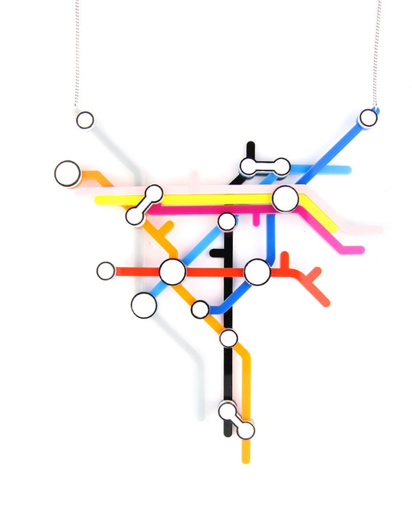 London-underground-map-necklace-la-vidriola-plastic-jewellery-take-away-detail