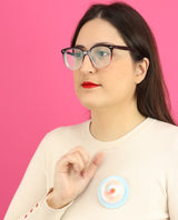 Lovely-dog-chasing-tail-brooch-interactive-everything-will-be-all-right-la-vidriola-product-movement