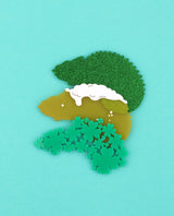 Luck-of-the-Irish-Inserts-for-Chameleon-Necklace-Spring-has-sprung-collection-la-vidriola-detail-blond-beer