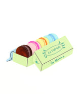 Macaron-box-brooch_plastic_jewerelly_la_vidriola_volando_voy_detail