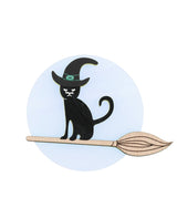 Marbled-Cat-on-the-broom-brooch-classic-halloween-2020-la-vidriola-detail
