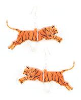 Marbled-tiger-earrings_plastic_jewerelly_la_vidriola_classic_detail2