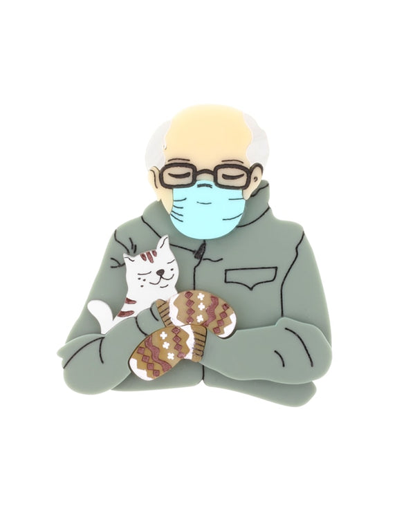 Mitten-Bernie-and-Cat-brooch-trending-topic-collection-la-vidriola-detail
