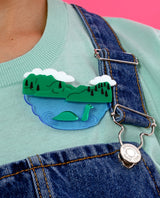 Nessie-brooch-la-vidriola-plastic-jewellery-take-away-last-minute-zoom-product