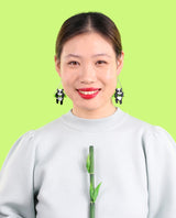 Panda-babies-playing-earrings--Nǐ-hǎo-collection-la-vidriola-product