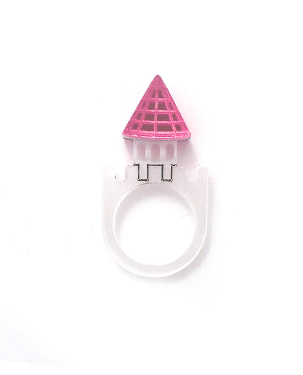 queens_castle_ring_lavidriola_detail