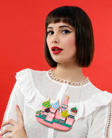 Saint-Basil’s-Cathedral-statement-necklace-la-vidriola-plastic-jewellery-take-away-product