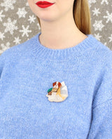 Saint-Bernard-dog-with-barrel-brooch-Christmas-2020-la-vidriola-zoom