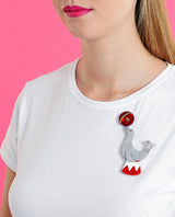 Seal-bouncing-a-ball-brooch-la-vidriola-plastic-jewellery-circus-where-the-magic-happens-product
