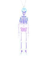 Skeleton-statement-necklace-plastic-jewerelly-la-vidriola-detail