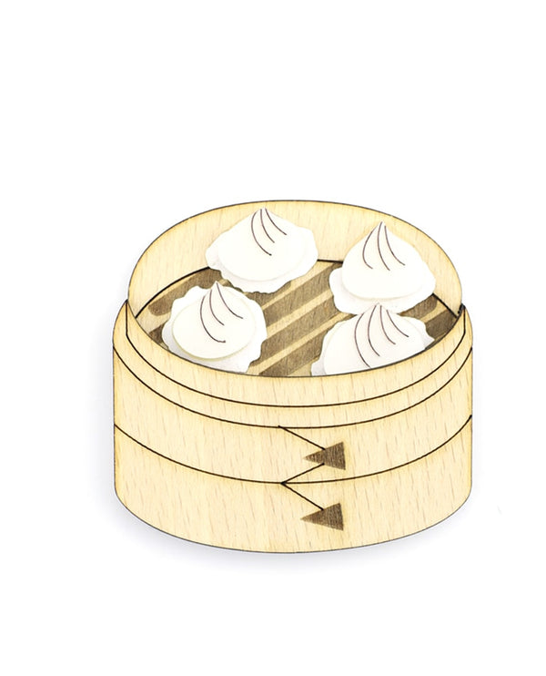 Steamed-bao-brooch-la-vidriola-plastic-jewellery-take-away-detail