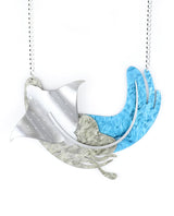 Stingray-statement-necklace-la-vidriola-plastic-jewellery-wild-under-the-sea-detail