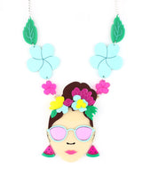 Summer_girl_statement_necklace_la_vidriola_detail